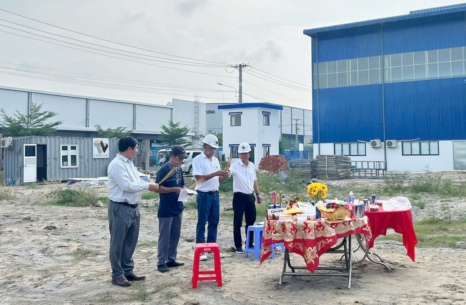 Lễ khởi công dự án Nhà Máy Nhôm Đoàn Ngân